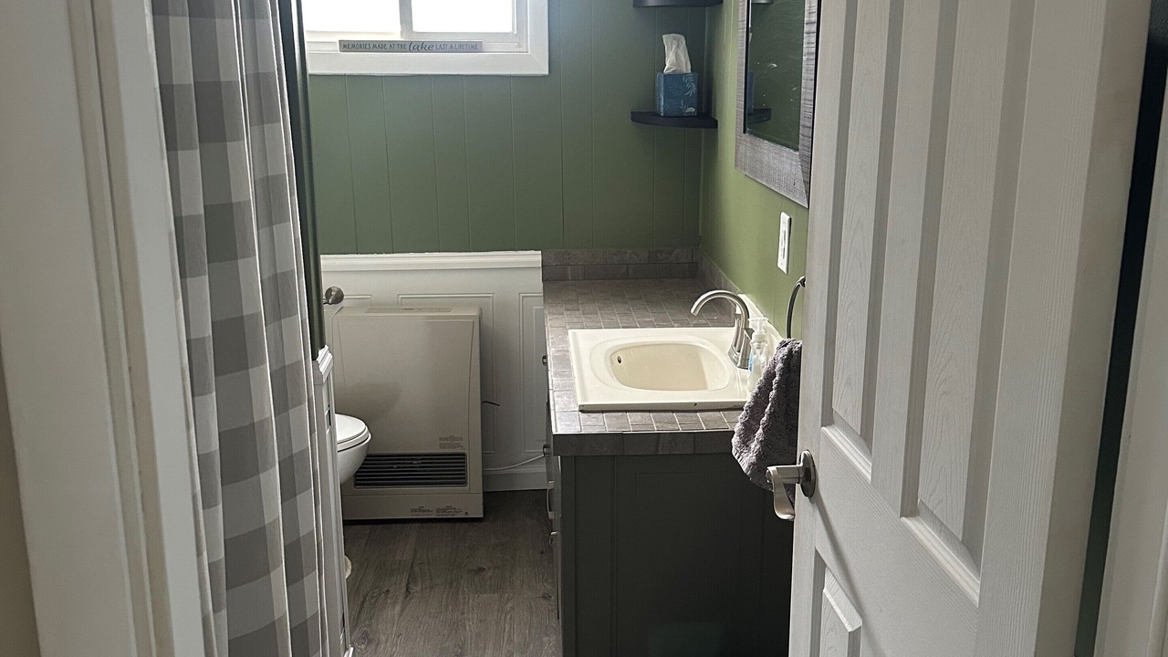 Photo of Bathroom in Portage Lake