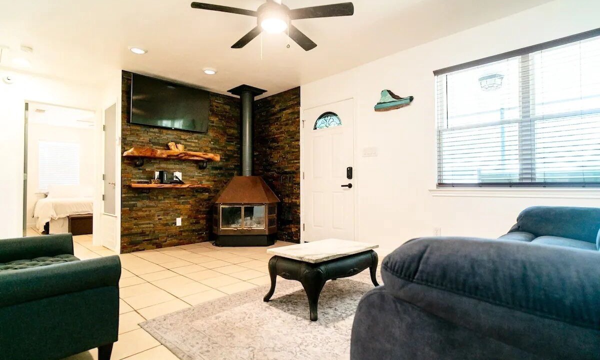 Photo of Bedroom in Tow