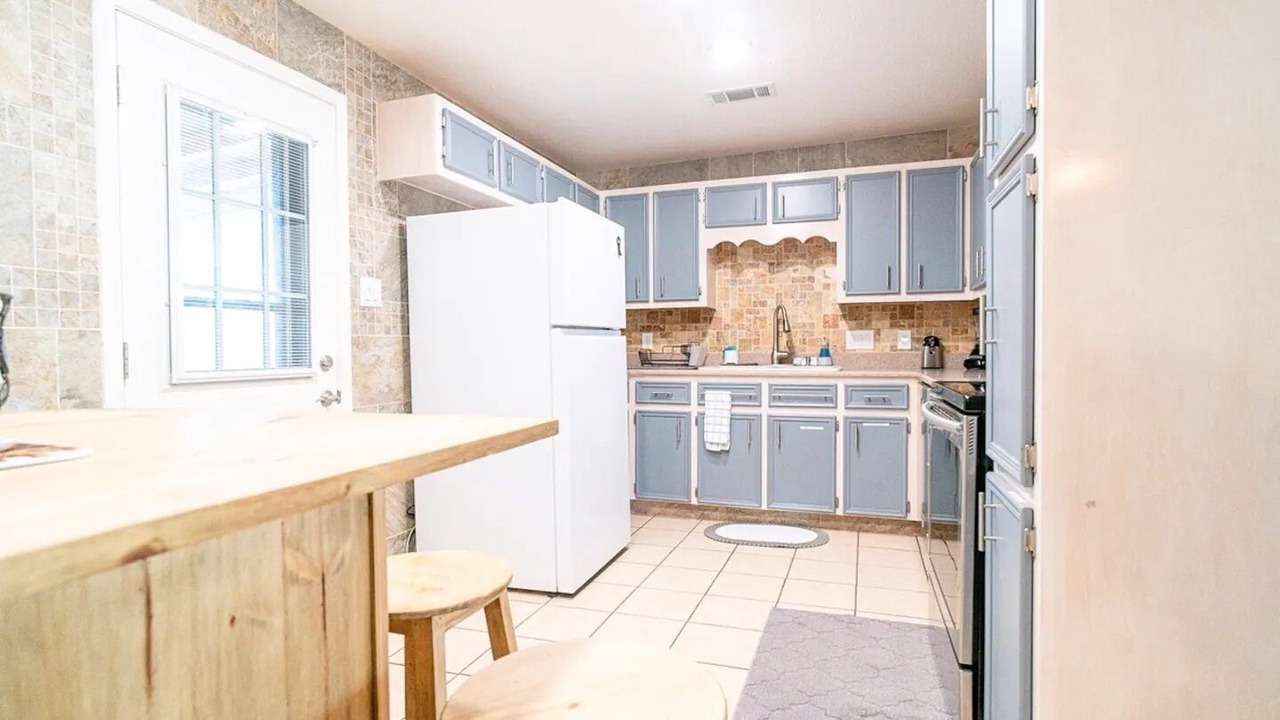 Photo of Kitchen in Tow