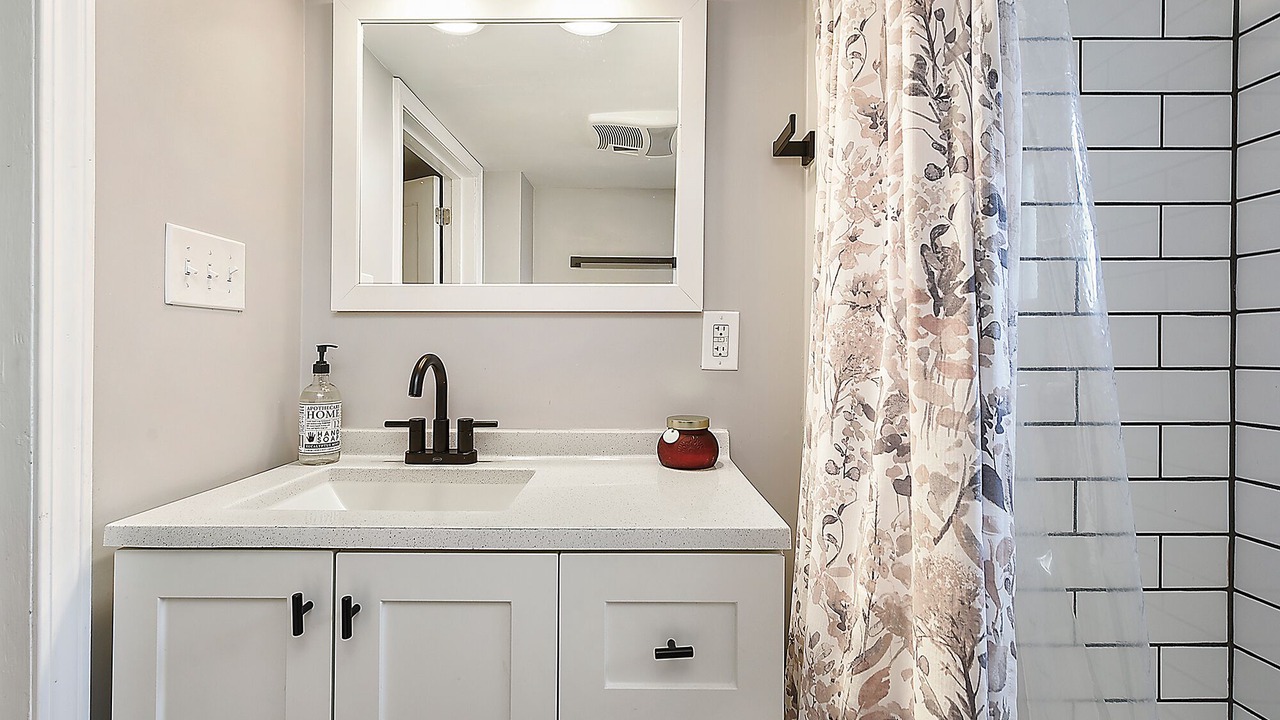 Photo of Bathroom in South Side