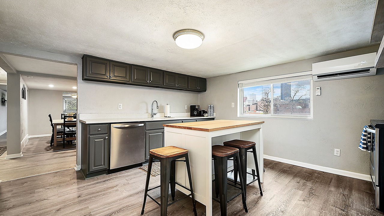 Photo of Kitchen in South Side