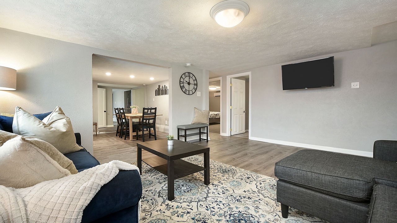 Photo of Livingroom in South Side