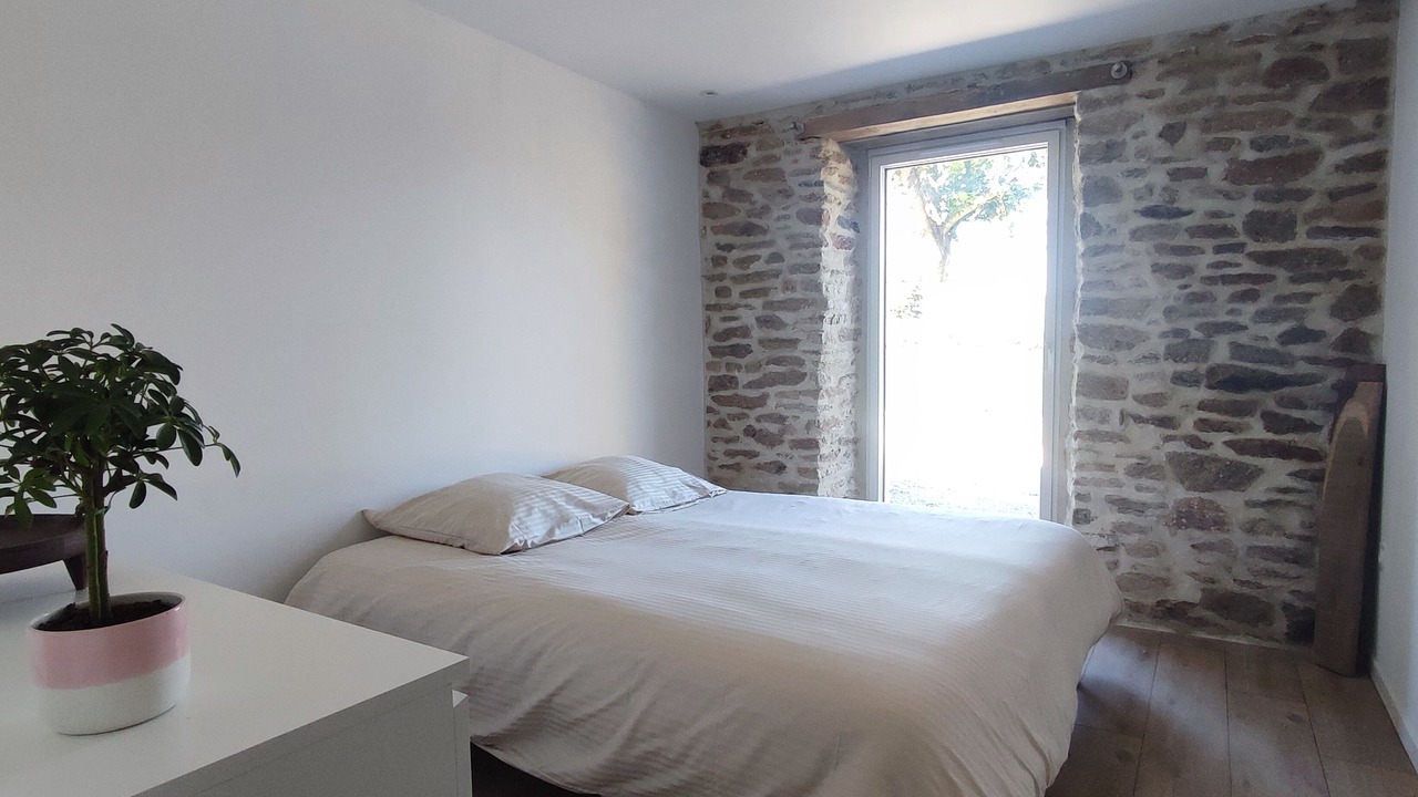 Photo of Bedroom in Comps-la-Grand-Ville