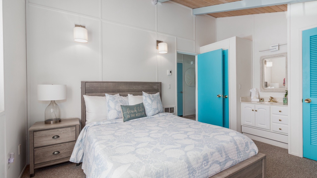 Photo of Bedroom in Kiwanda Shores