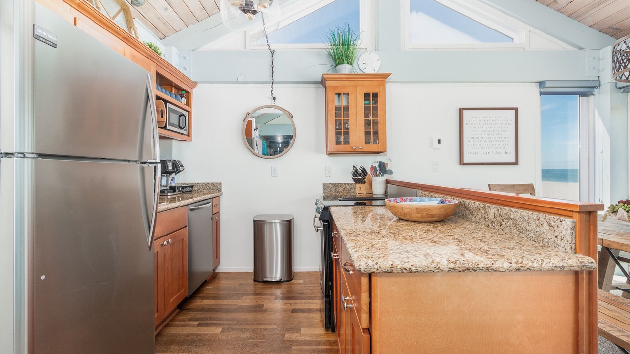 Photo of Kitchen in Kiwanda Shores