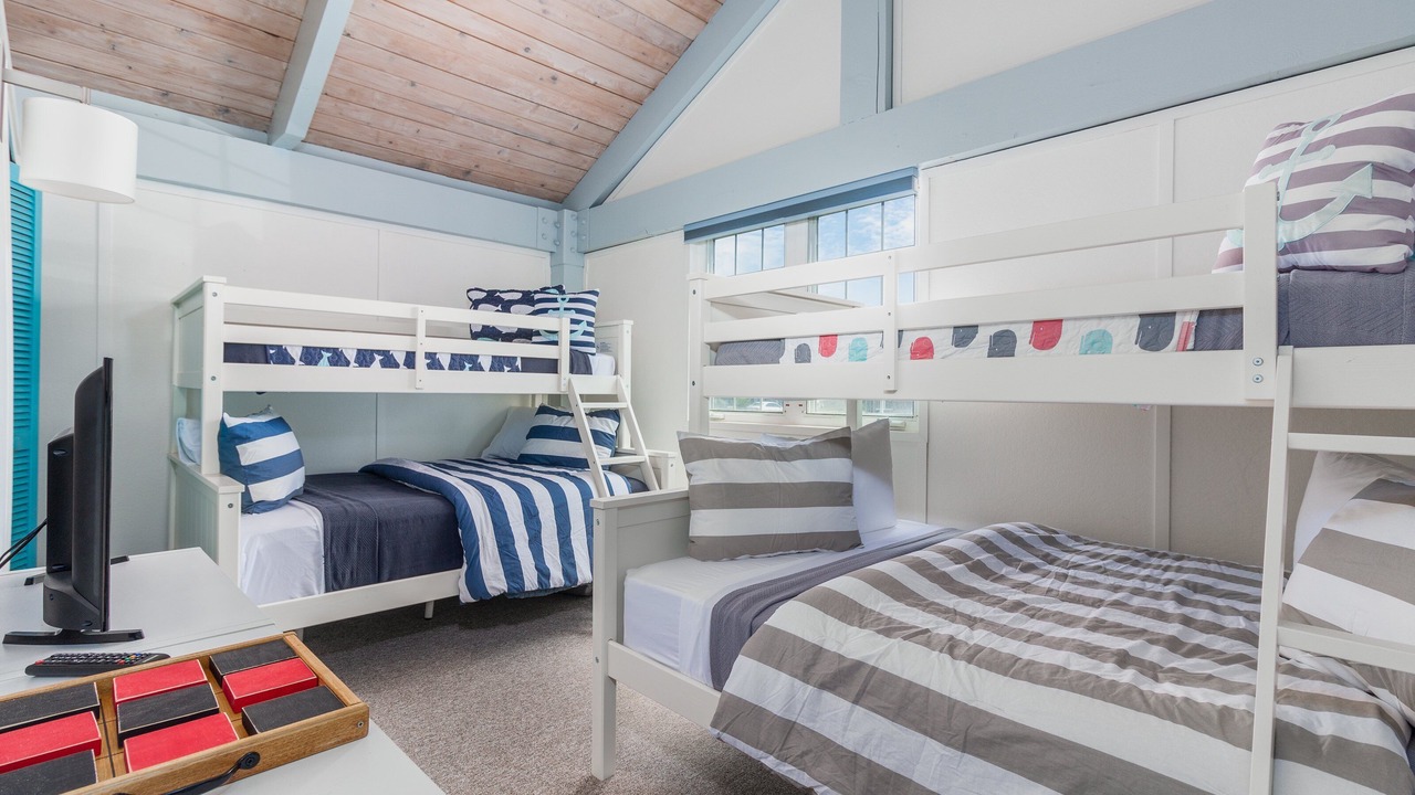 Photo of Bedroom in Kiwanda Shores
