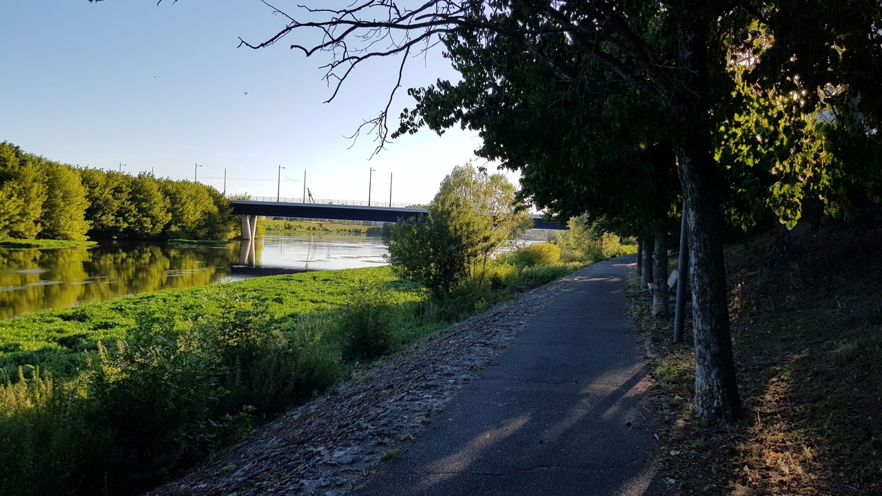 Photo of Outdoor in Tours