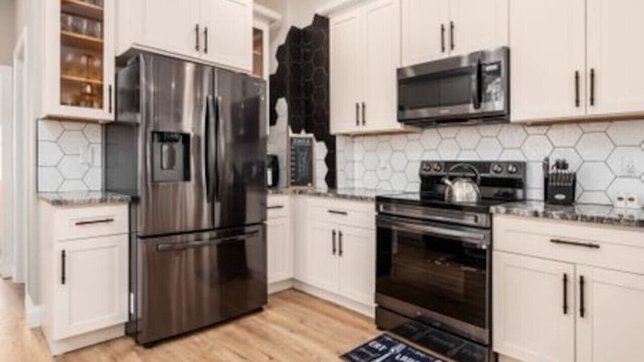 Photo of Kitchen in Near East Columbus