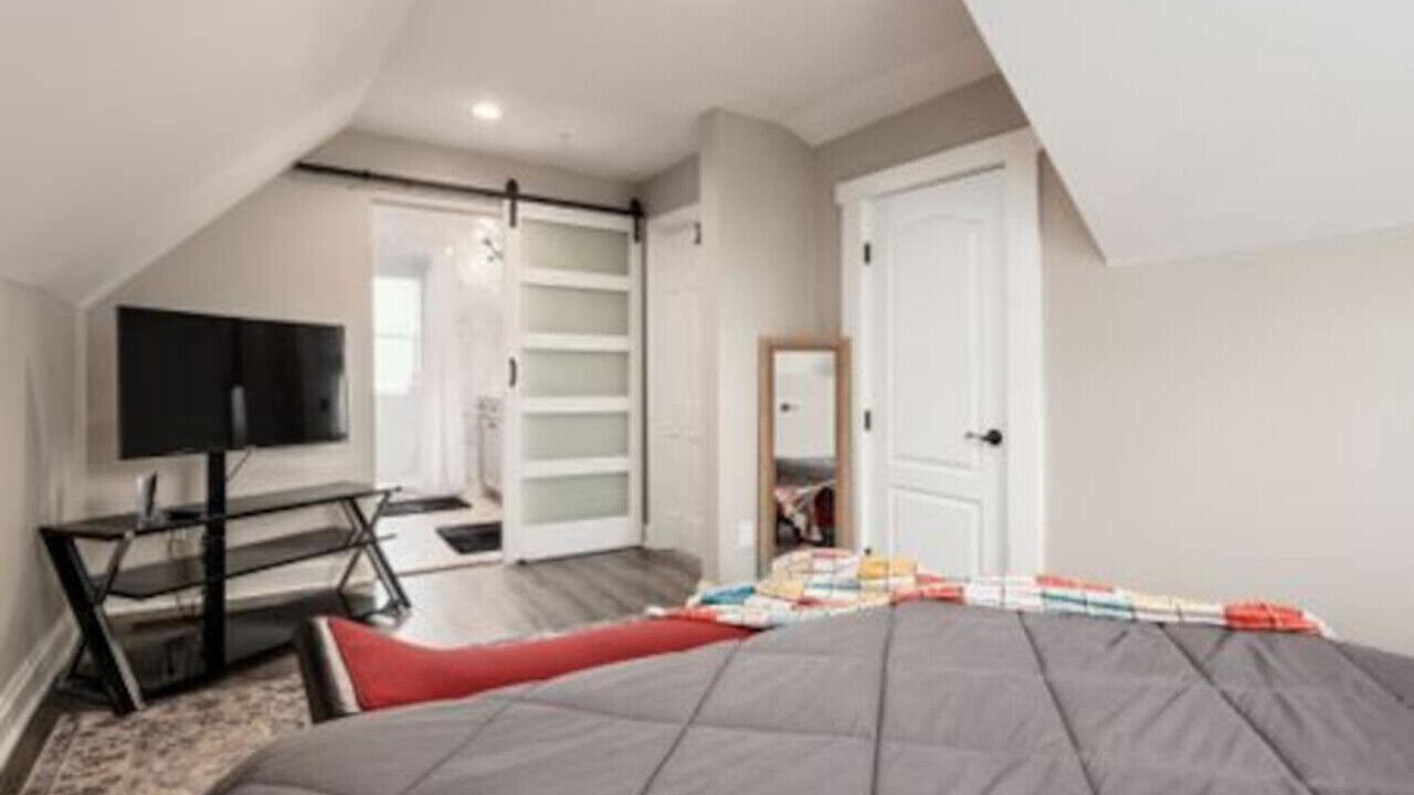 Photo of Bedroom in Near East Columbus