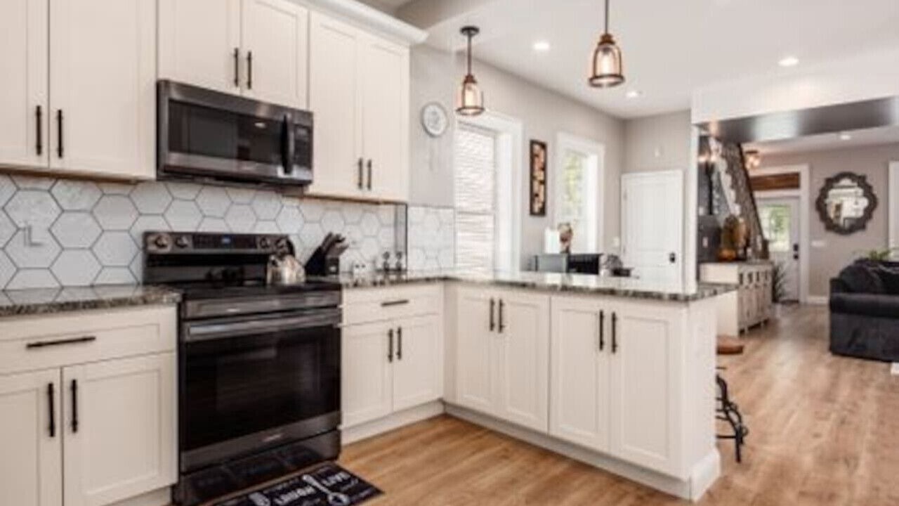 Photo of Kitchen in Near East Columbus