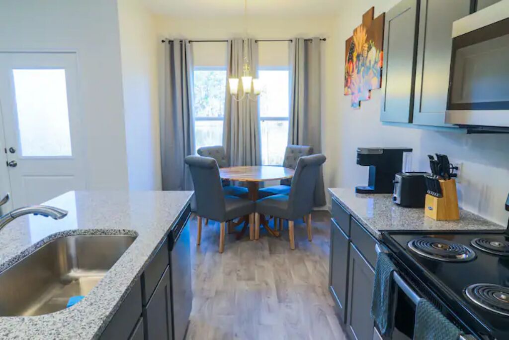 Photo of Kitchen in Willis