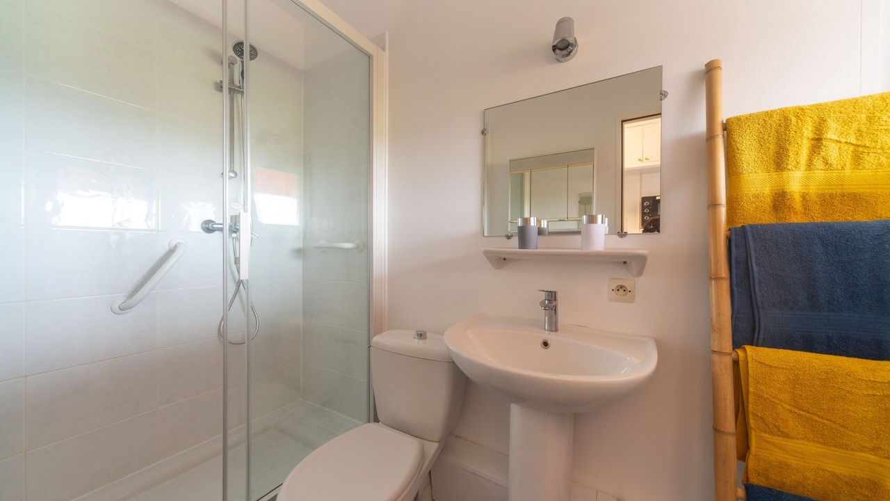 Photo of Bathroom in Montrichard