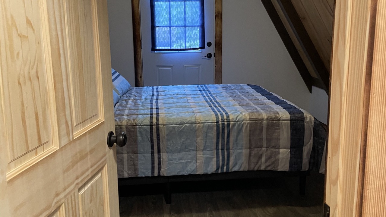Photo of Bedroom in Troy