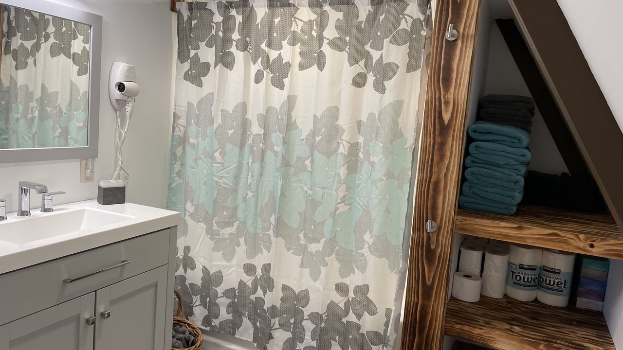 Photo of Bathroom in Troy