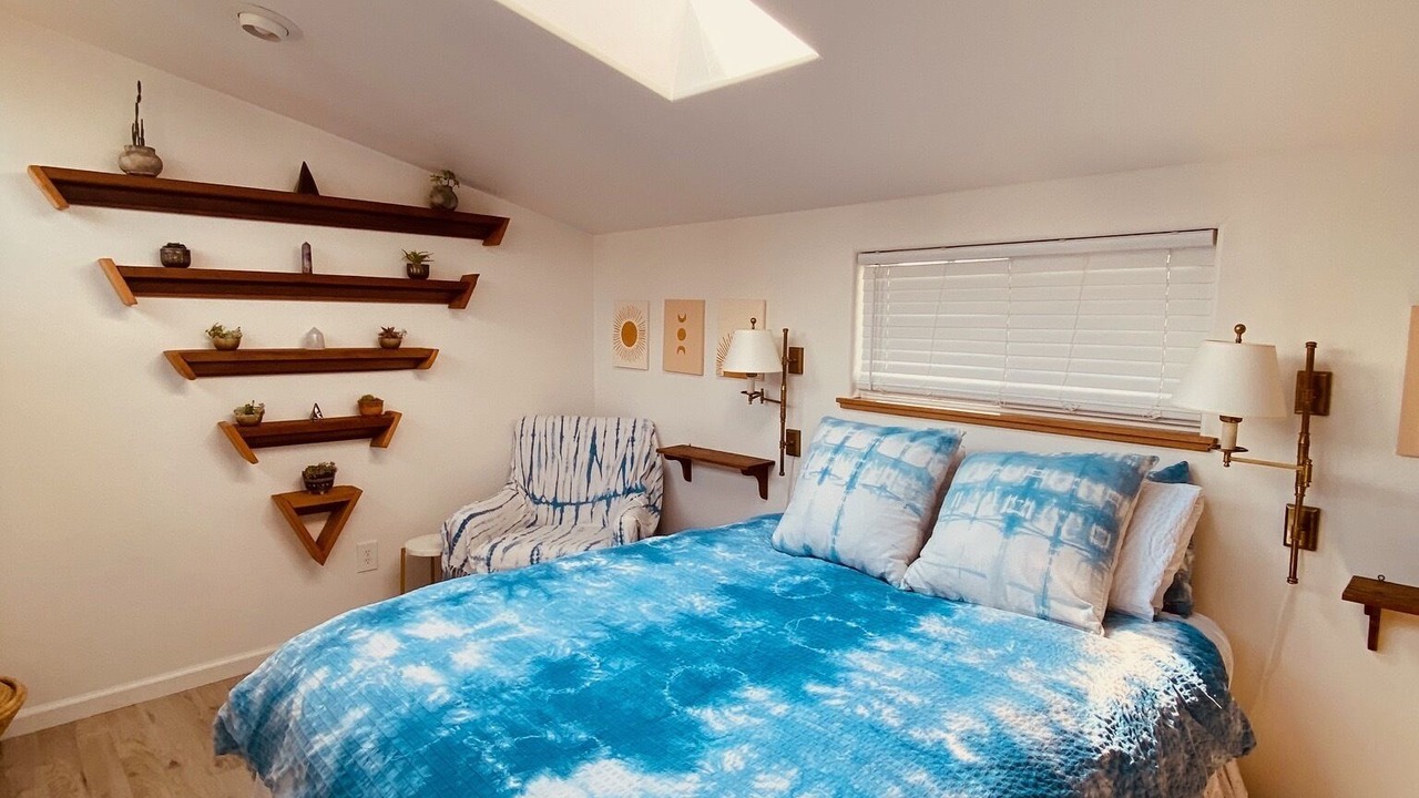 Photo of Bedroom in Eureka