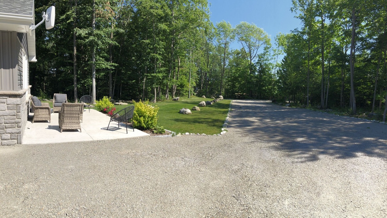 Photo of Patio Balcony in South Bruce Peninsula