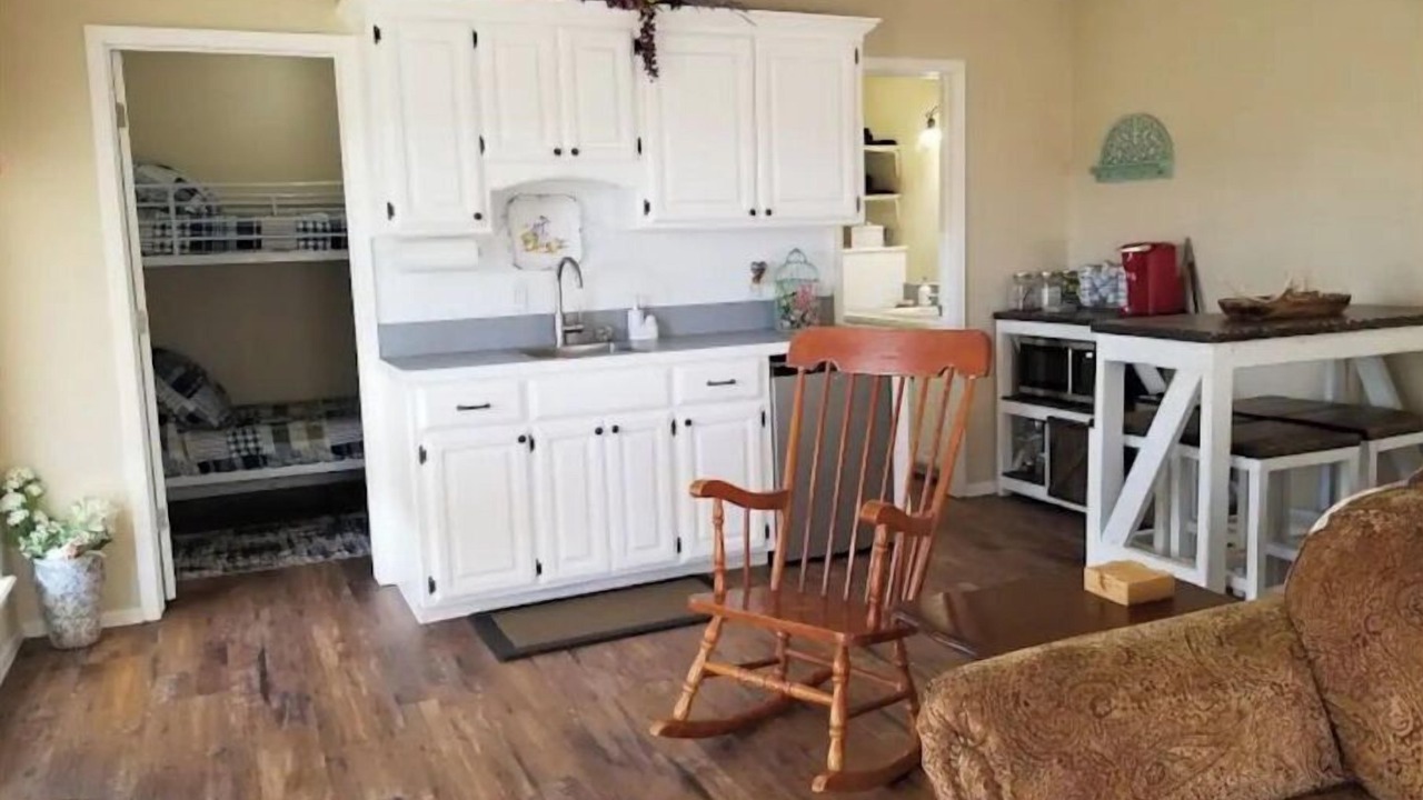Photo of Livingroom in Garvin County