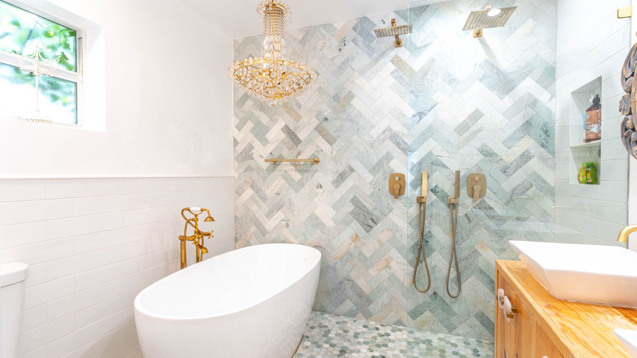 Photo of Bathroom in Coral Way