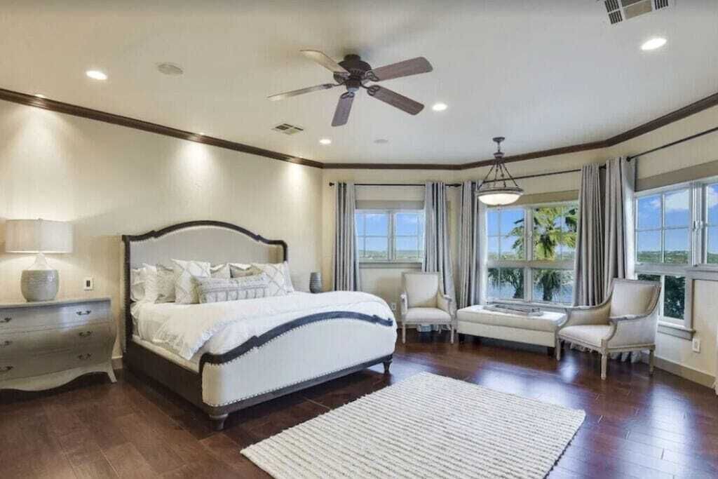 Photo of Patio Balcony in Marshall's Point
