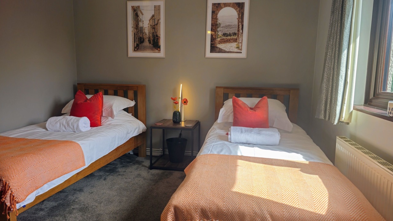 Photo of Bedroom in Horley