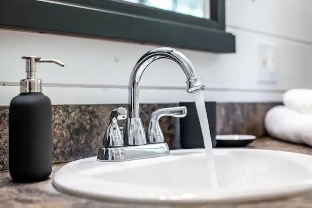 Photo of Bathroom in Tuskahoma
