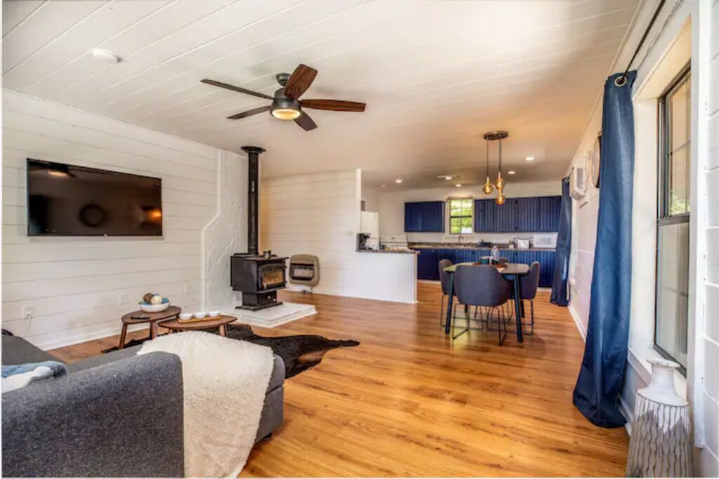 Photo of Livingroom in Tuskahoma