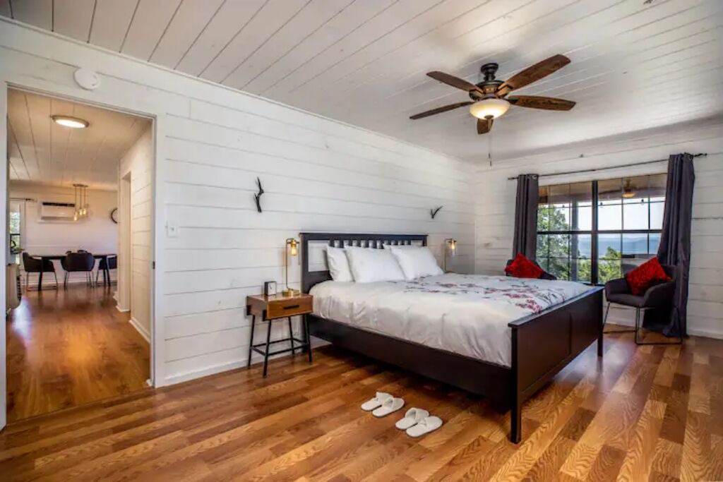Photo of Bedroom in Tuskahoma