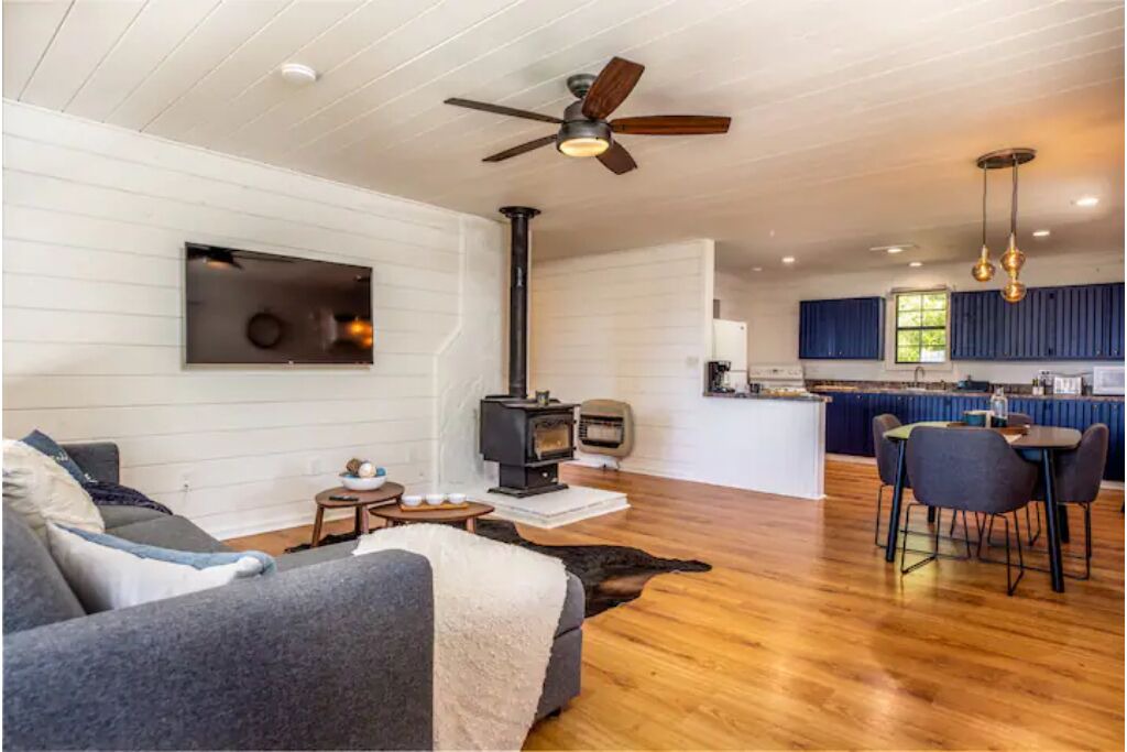 Photo of Livingroom in Tuskahoma