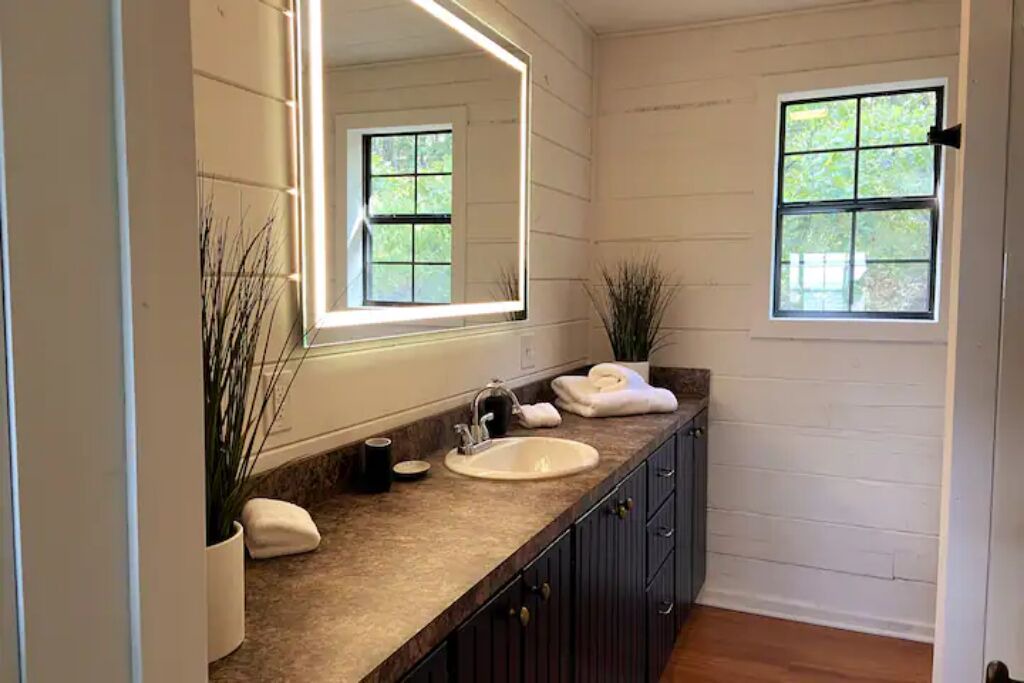 Photo of Bathroom in Tuskahoma