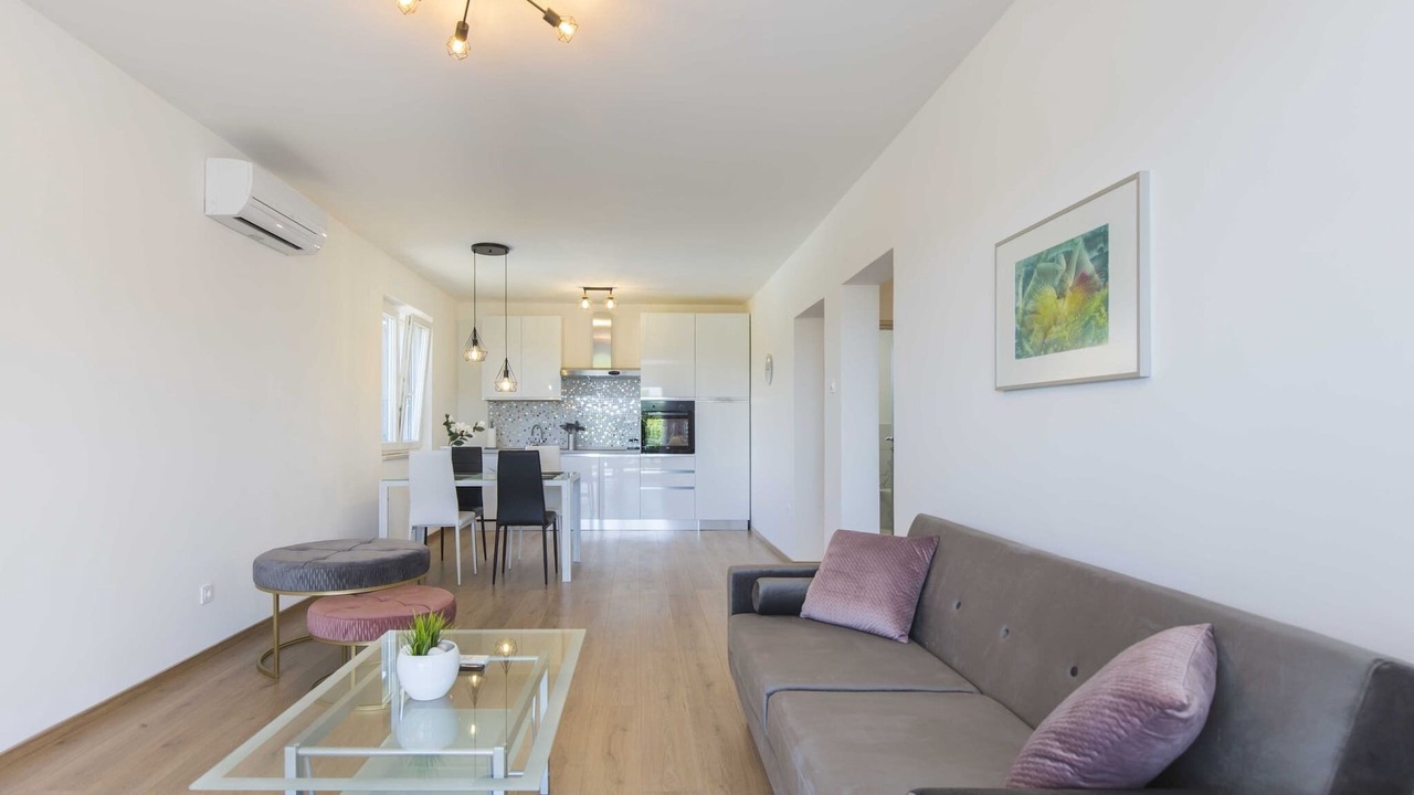Photo of Livingroom in Ripenda Verbanci