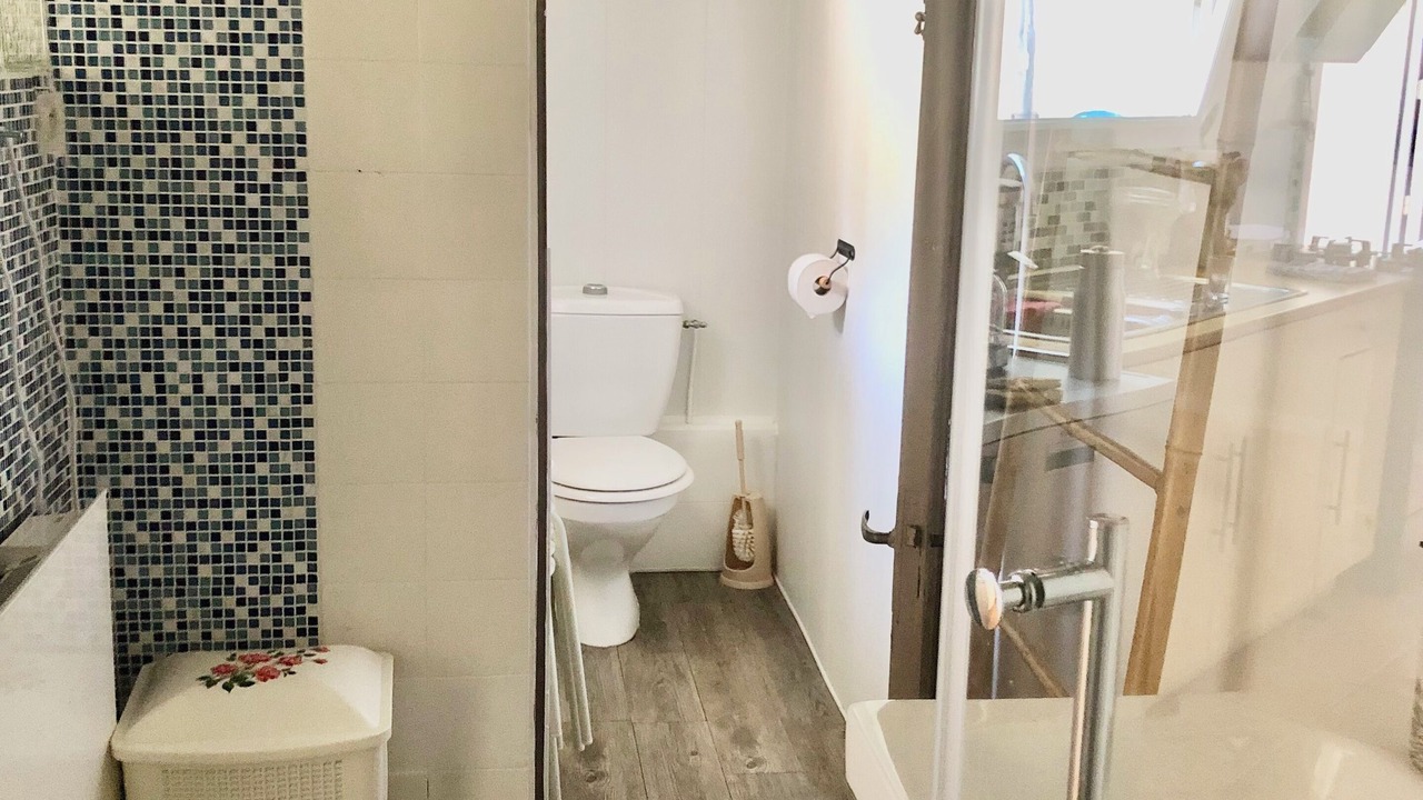 Photo of Bathroom in Bouin
