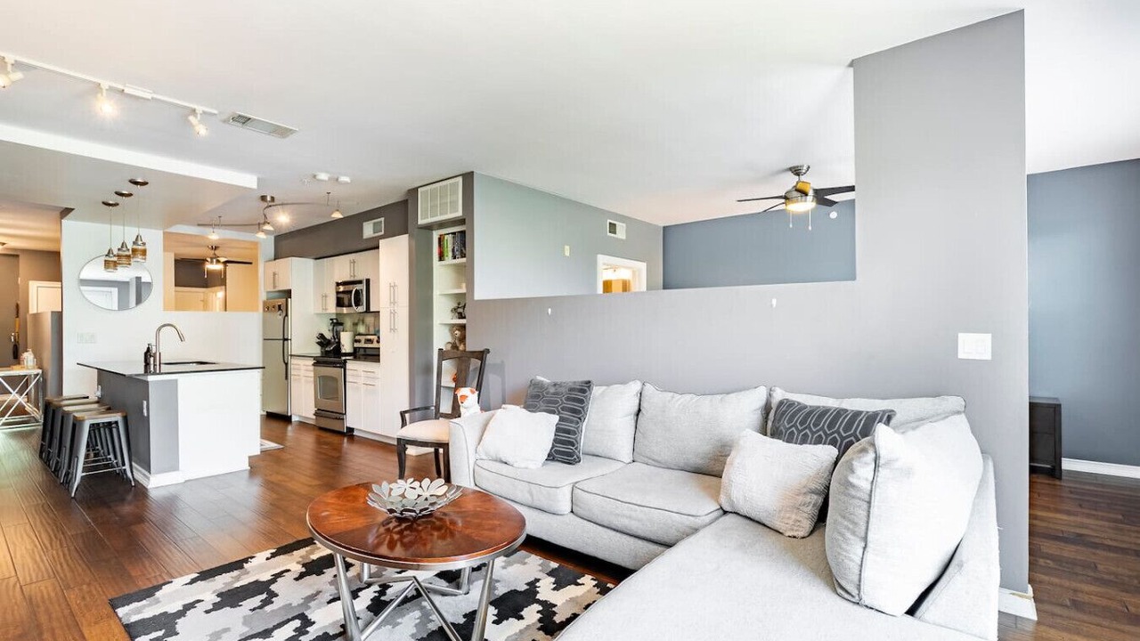 Photo of Livingroom in Oak Lawn