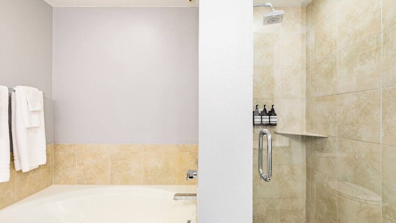 Photo of Bathroom in Oak Lawn
