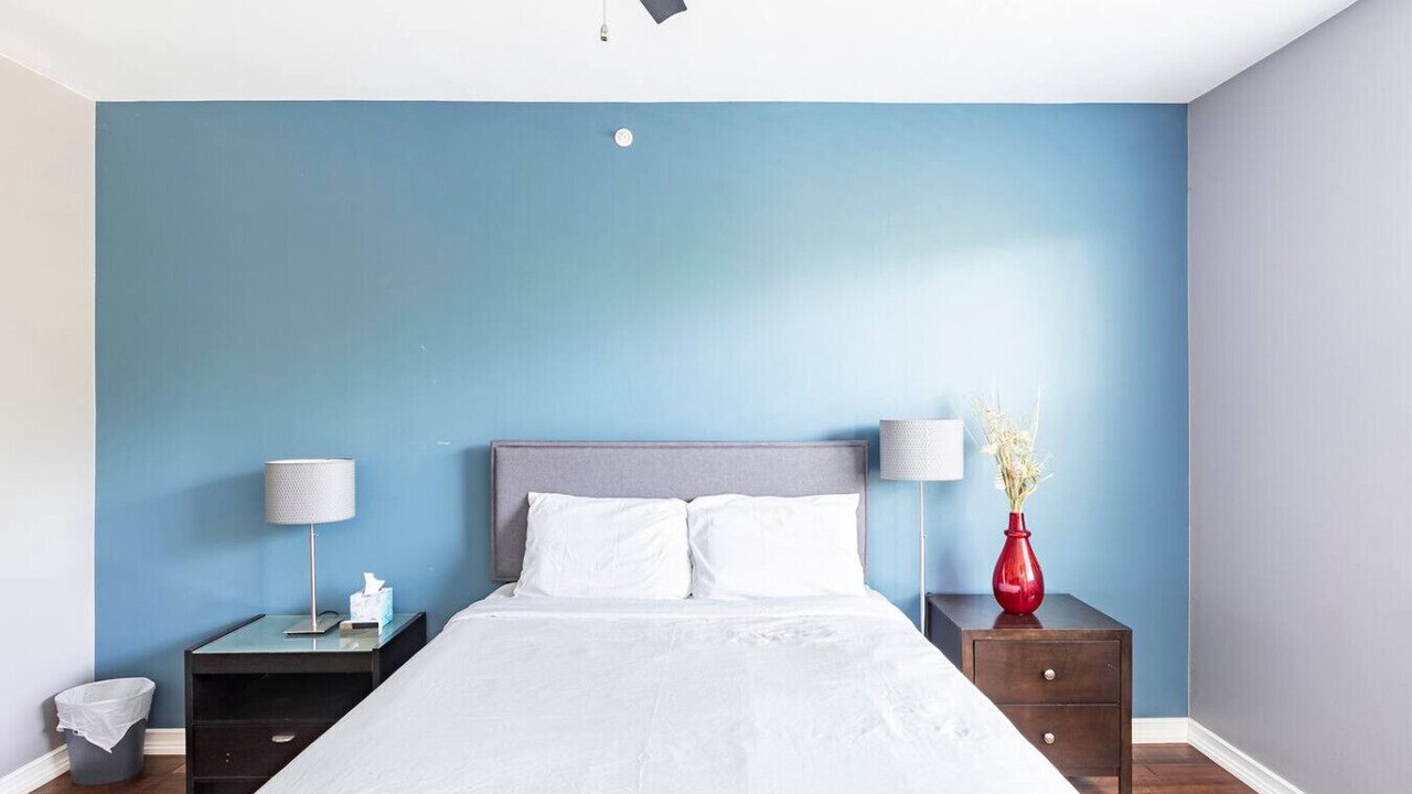 Photo of Bedroom in Oak Lawn