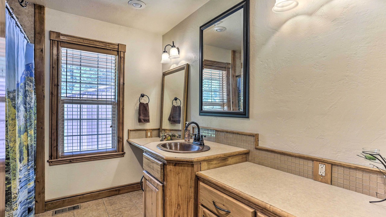 Photo of Bathroom in Garden Valley