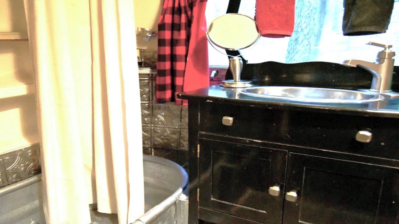 Photo of Bathroom in Glen Rose