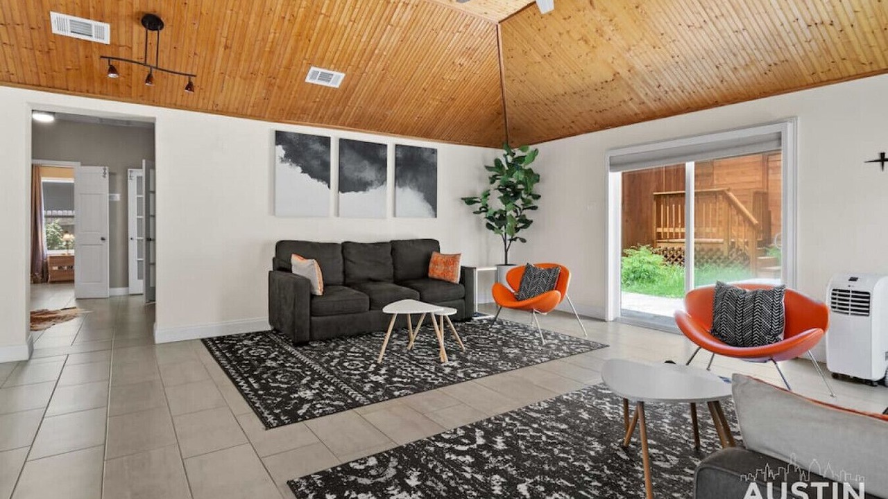 Photo of Bedroom in Greater South River City