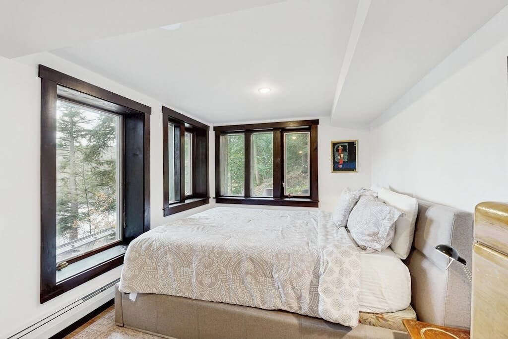 Photo of Bedroom in Hubbardton
