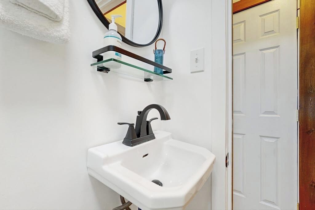 Photo of Bathroom in Hubbardton