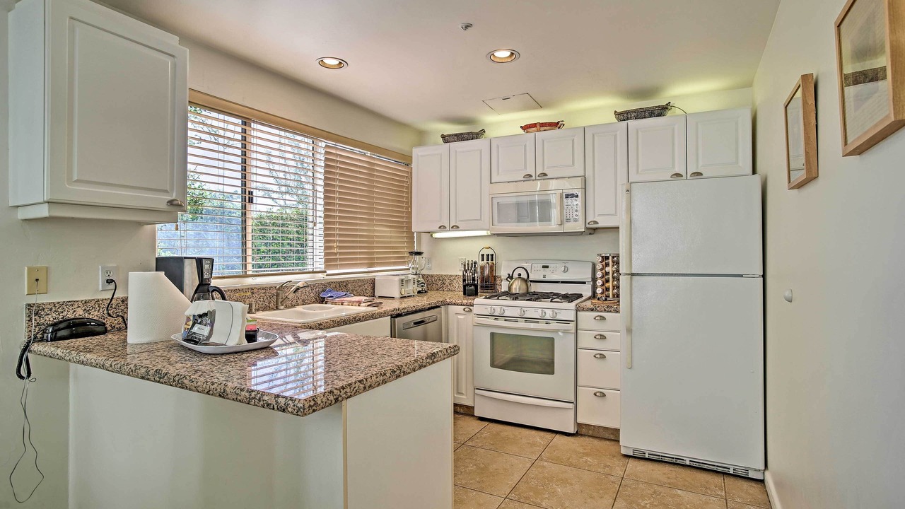 Photo of Kitchen in Cathedral City