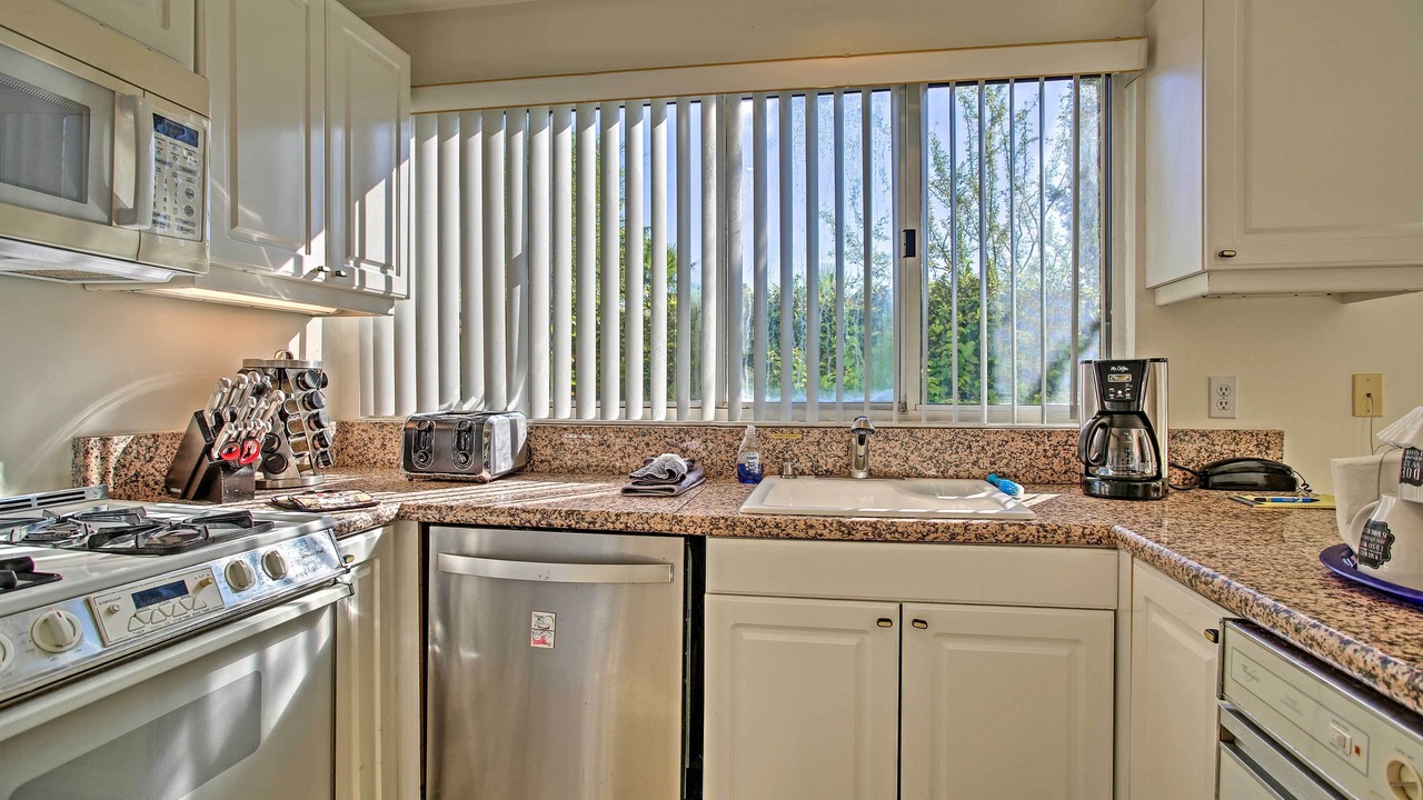 Photo of Kitchen in Cathedral City