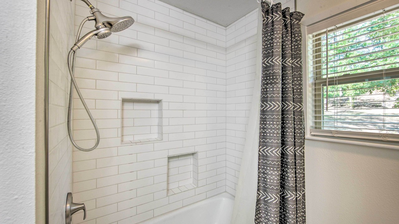 Photo of Bathroom in Hawkins