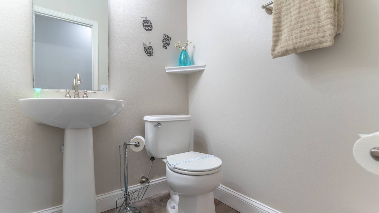 Photo of Bathroom in Windwood Bay