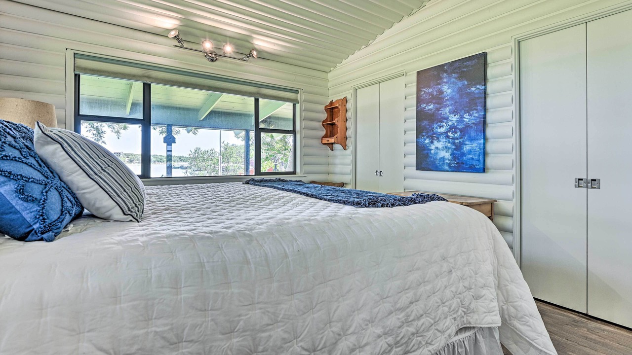 Photo of Bedroom in Brownwood