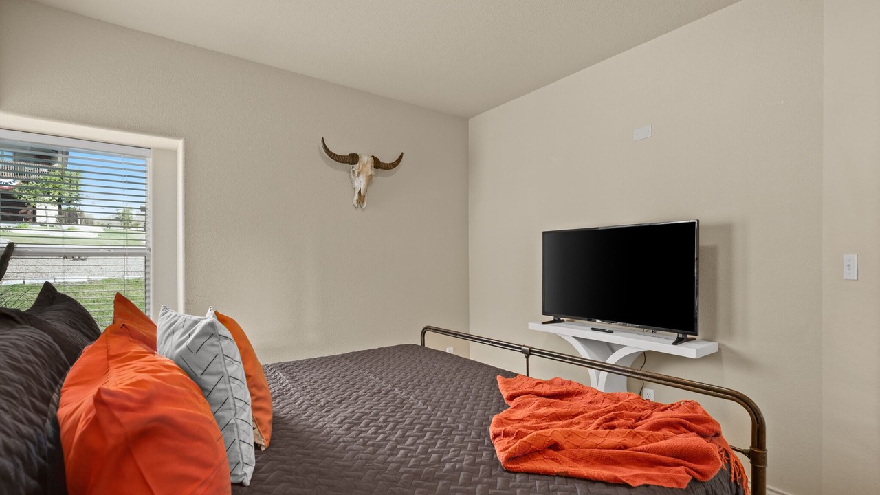 Photo of Bedroom in Waterford On Lake Travis