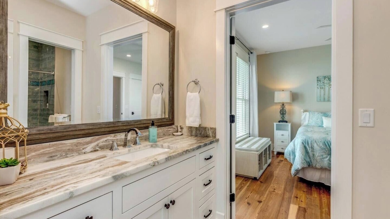 Photo of Bathroom in Orange Park