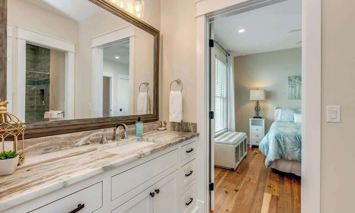 Photo of Bathroom in Orange Park