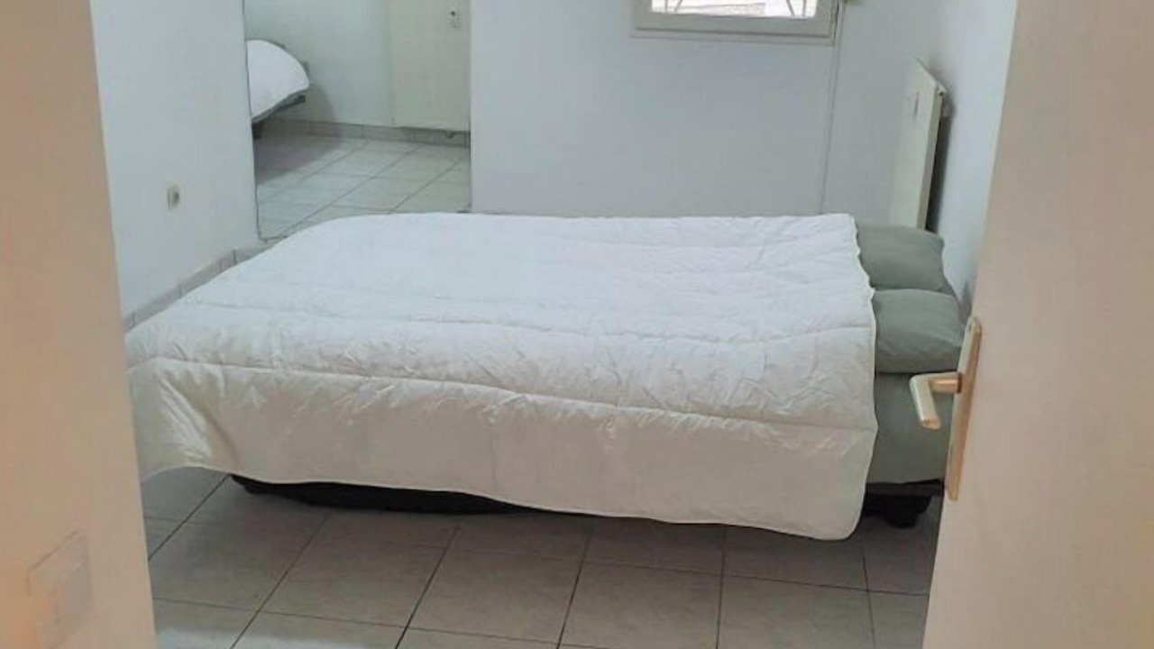 Photo of Bedroom in Antigone