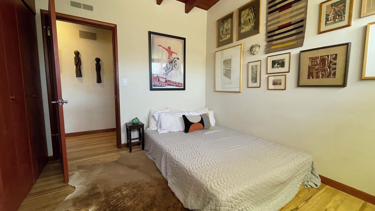 Photo of Bedroom in Rio Grande Blvd