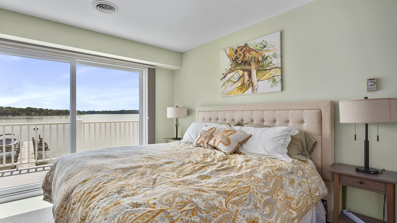 Photo of Bedroom in Chestertown